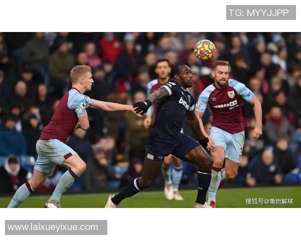 英超精彩对决AC米兰狂胜马竞五球帽子戏法点燃全场激情