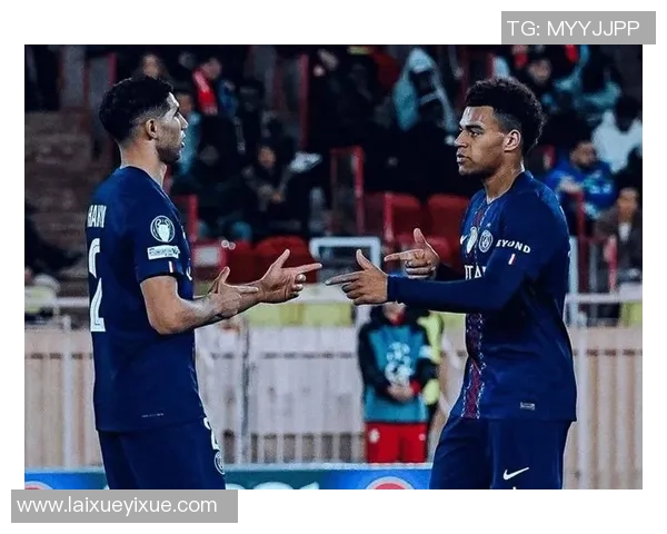 欧冠经典对决巴黎圣日耳曼逆转曼城引发全场狂欢分析