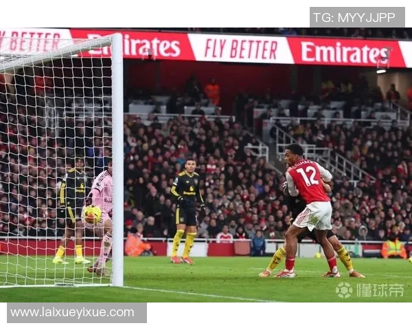 欧冠激战曼联大胜AC米兰六球狂潮乌龙球引发全场狂欢数据深度解析