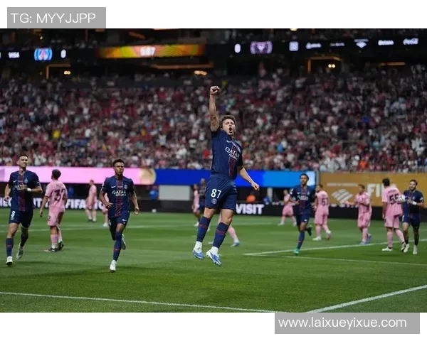 足总杯惊现历史冷门AC米兰逆转巴黎圣日耳曼引爆全场激情